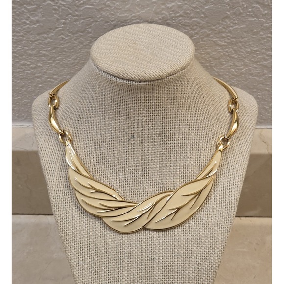 Monet Jewelry - Vintage 1980s Monet Winged Collar Necklace (16.5") - Cream Enamel